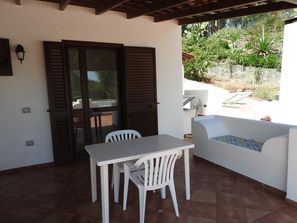 Casa Schmidt Bed & Breakfast Vulcano  Bagian luar foto