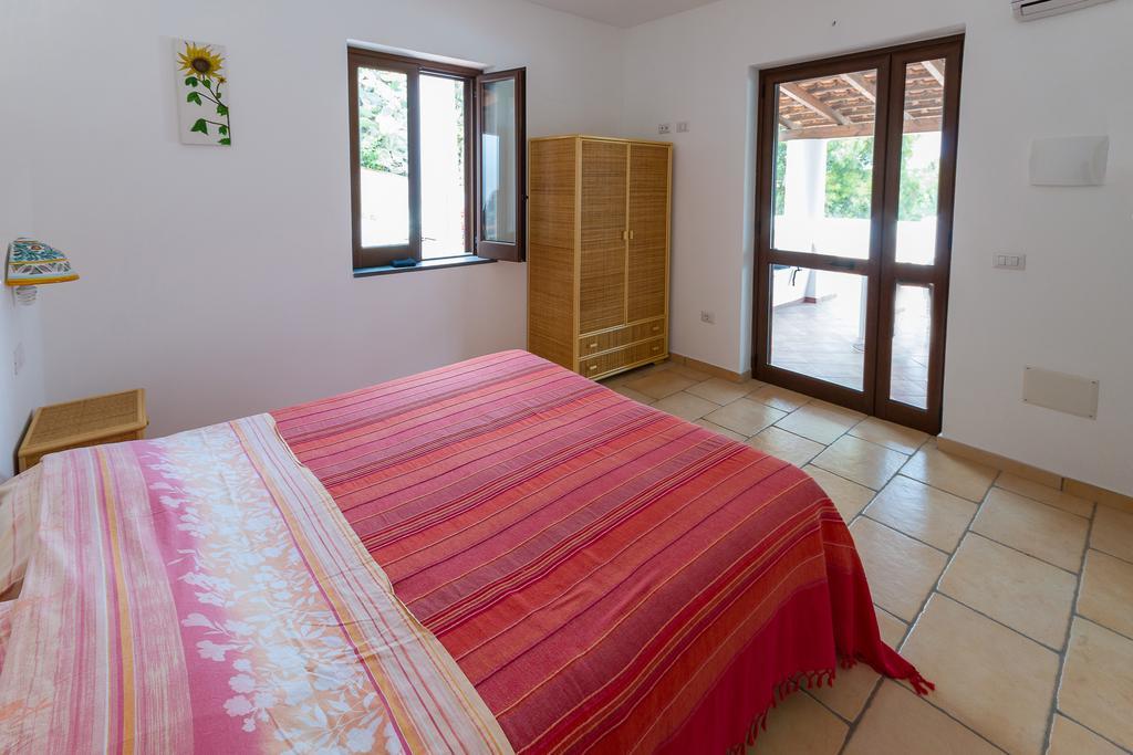 Casa Schmidt Bed & Breakfast Vulcano  Bagian luar foto